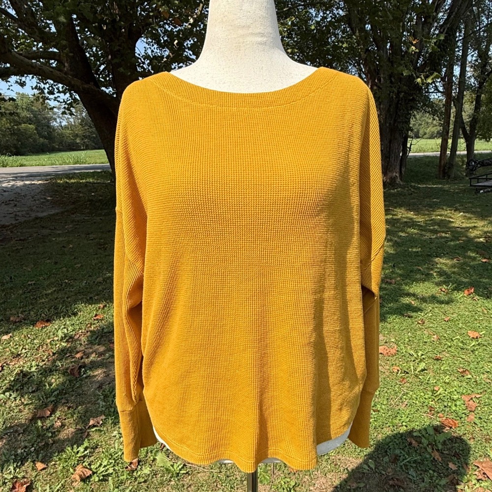 Akemi + Kin Anthropologie Waffle Knit Mustard Yellow Boat Neck Top XL Layering